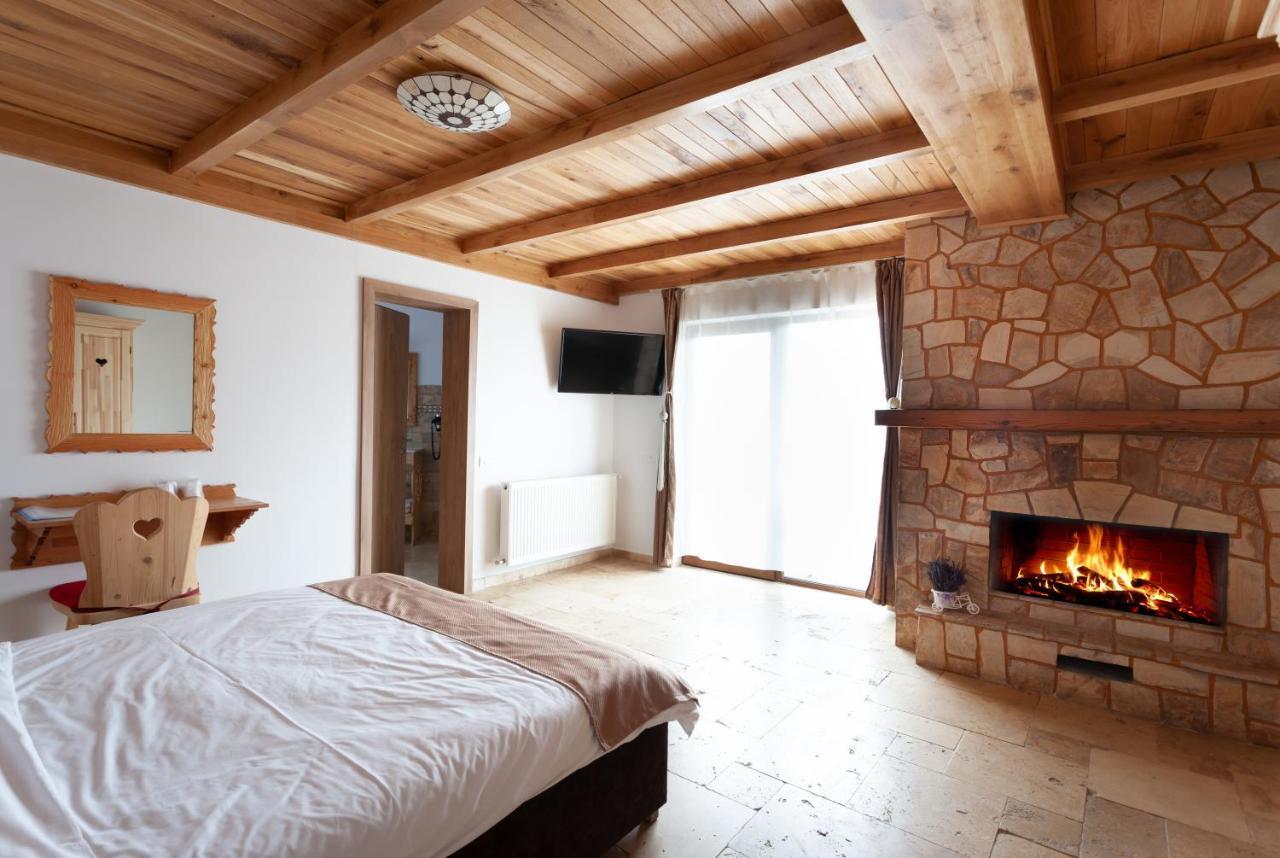 Casa Belcin Spa&Retreat Buşteni Εξωτερικό φωτογραφία
