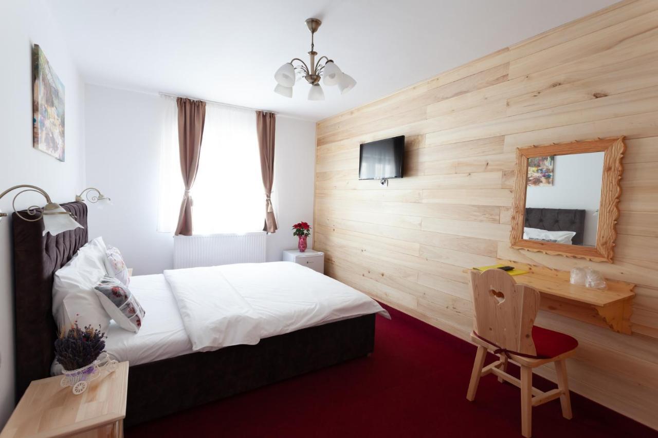Casa Belcin Spa&Retreat Buşteni Εξωτερικό φωτογραφία